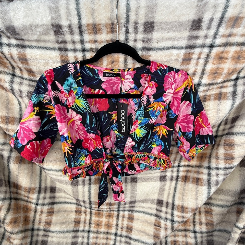 Boohoo Vibrant Floral Tie-Front Coverup - Pink and Black #146